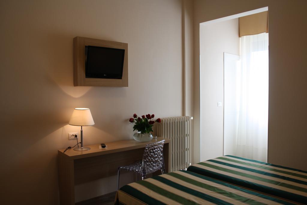 Hotel Napoleon San Remo Buitenkant foto