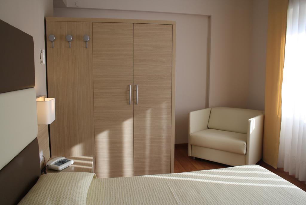 Hotel Napoleon San Remo Buitenkant foto